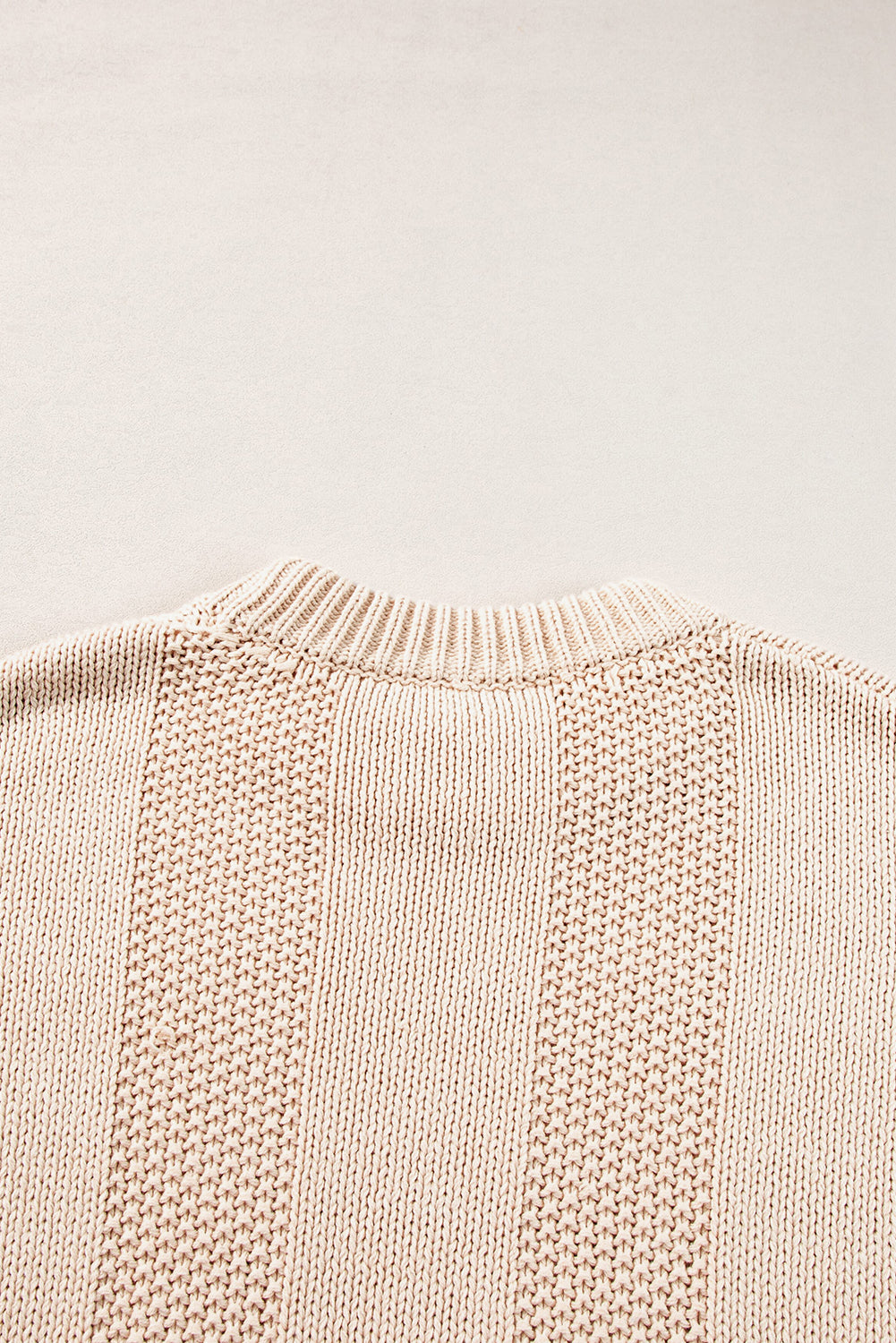 Pale Khaki Solid Color Ribbed Knit Round Neck Sweater