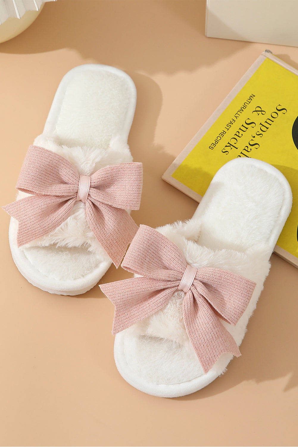 White Cute Bowknot Home Fluffy Slippers(back-order Estimated Shipping Date：11/30/2024)