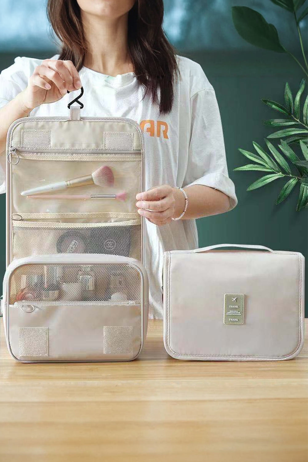 Apricot Multi-functional Make Up Organizer Travel Toiletry Bag (back-order Estimated Shipping Date：11/30/2024)